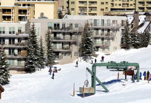 Gateway ski in ski out Condominiums Crested Butte