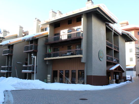 Emmons condos crested butte